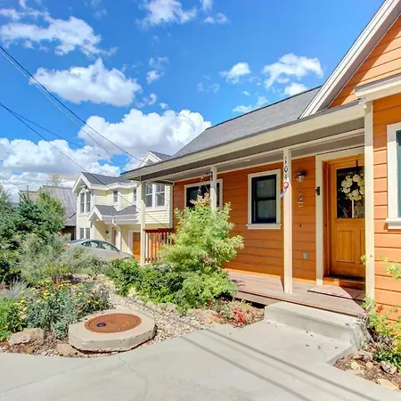 Park City'S Downtown Miner Cabin